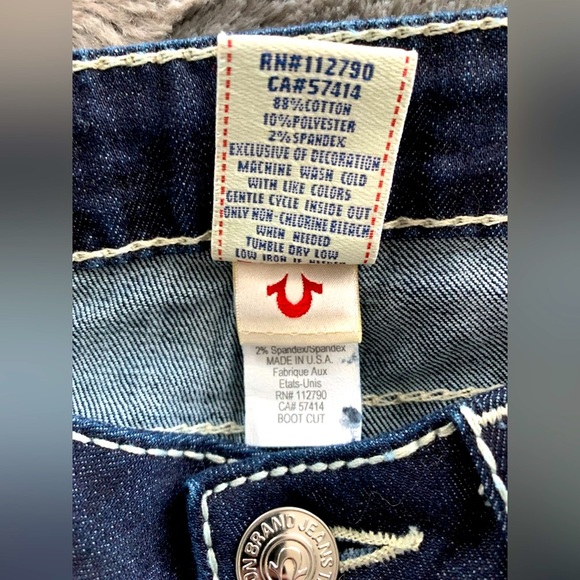 NWOT True Religion🤍 - Picture 4 of 4